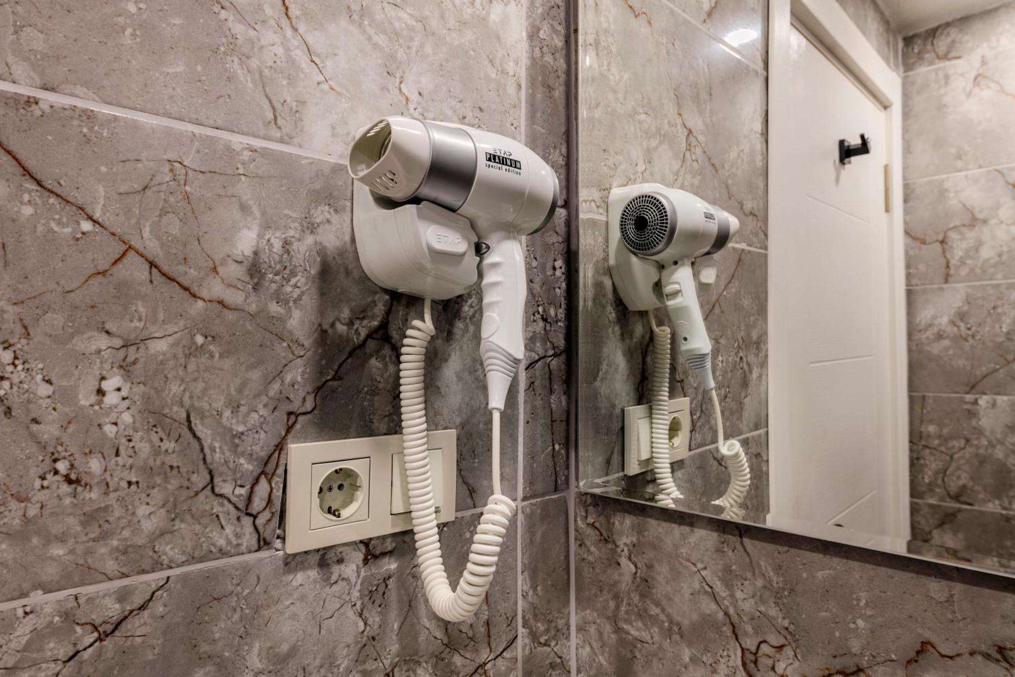 Evim Hotel צ'ורלו מראה חיצוני תמונה
