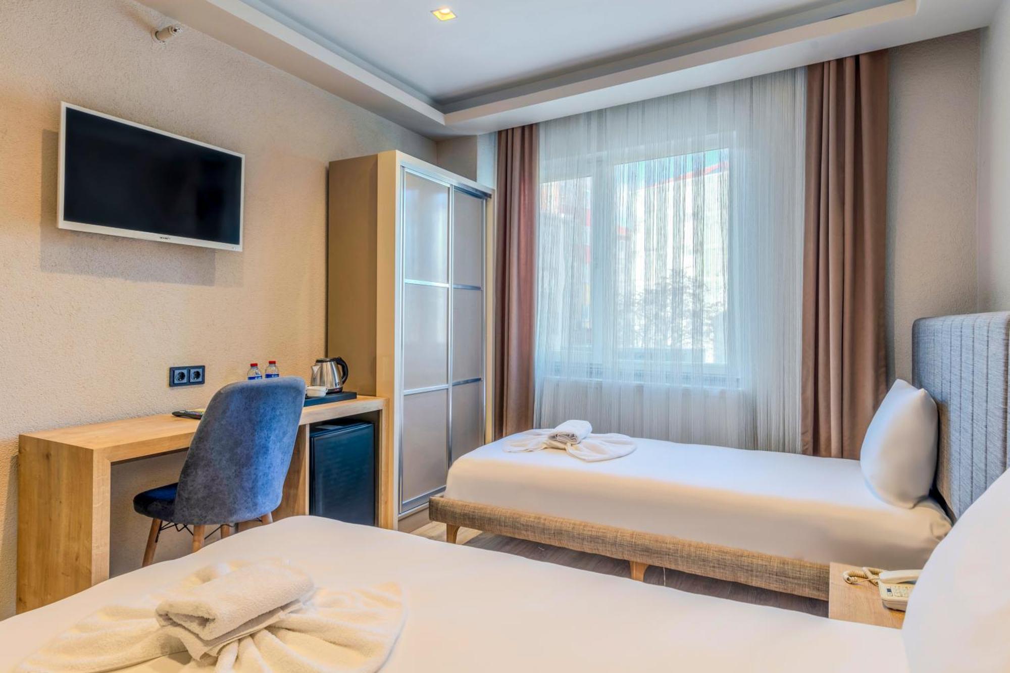 Evim Hotel צ'ורלו מראה חיצוני תמונה